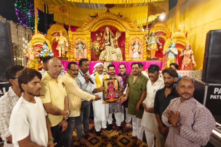 Patiala News:Mata's chowki is being decorated daily during Navratri at the Mata Shri Kali Devi Temple, devotees are singing hymns.